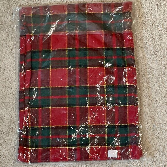 Vintage Lillian Vernon Holiday Plaid Placemats & Cloth Napkins Red Set Of 4 NOS - Picture 3 of 7